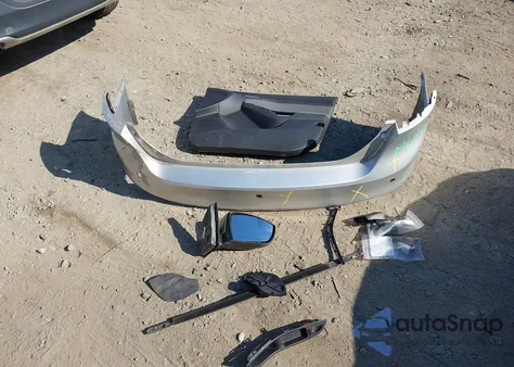 2014 Ford Focus Se from USA, damaged, VIN 1FADP3F2XEL378023